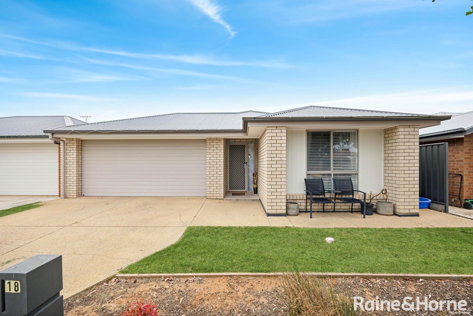 18 Esperance Drive, Andrews Farm SA 5114, Image 0