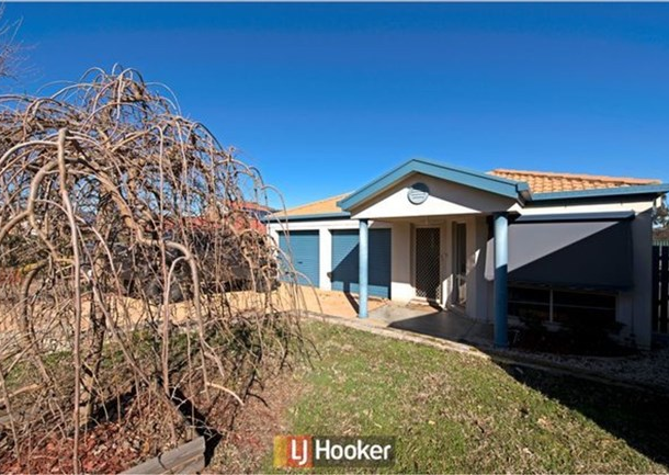 25 Dulverton Street, Amaroo ACT 2914