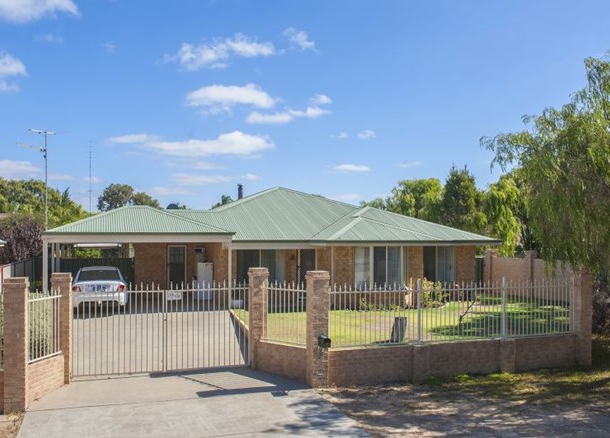 24 Pennyworth Ramble, West Busselton WA 6280