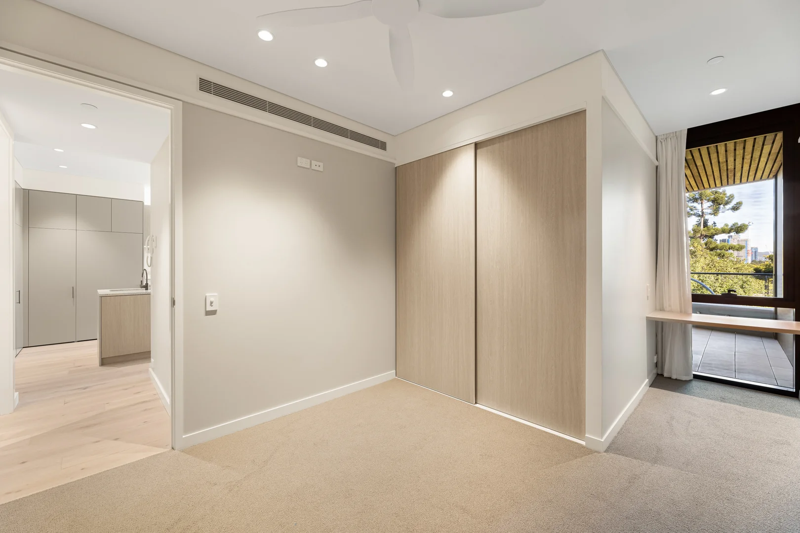 Additional image 6 of 302/470 Main Street, Kangaroo Point QLD 4169