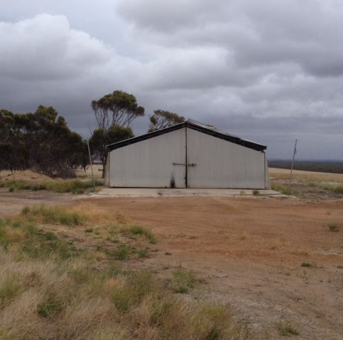 'Stirling View' Rabbit Proof Fence Road, Ongerup WA 6336, Image 2