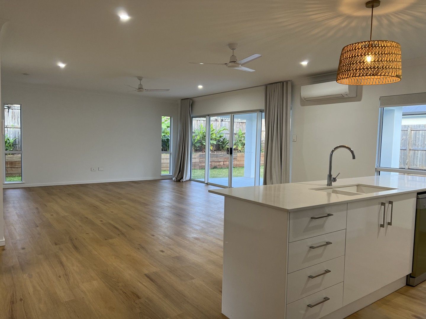 39 Laguna Avenue, Redlynch QLD 4870 House For Rent 700 Domain