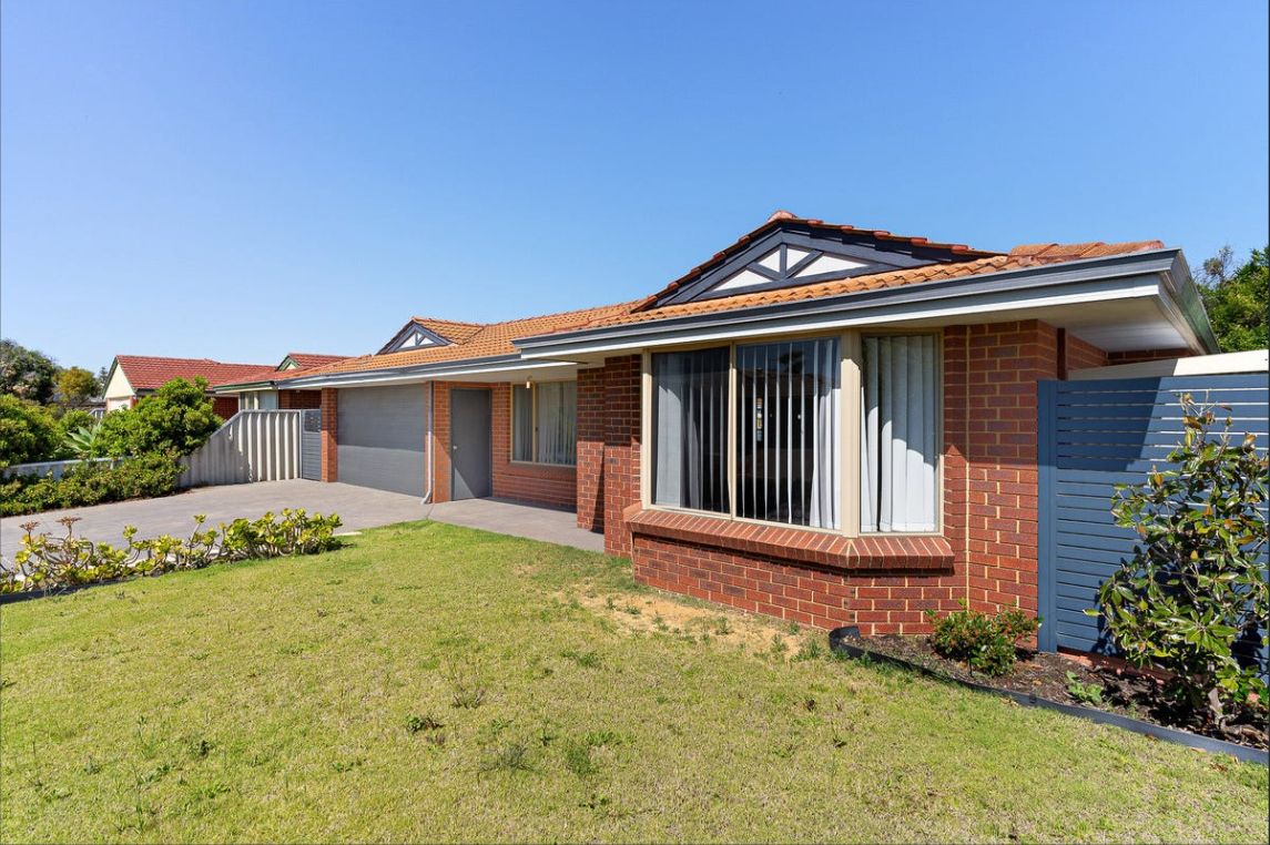 4 bedrooms House in 12 Sirius PORT KENNEDY WA, 6172