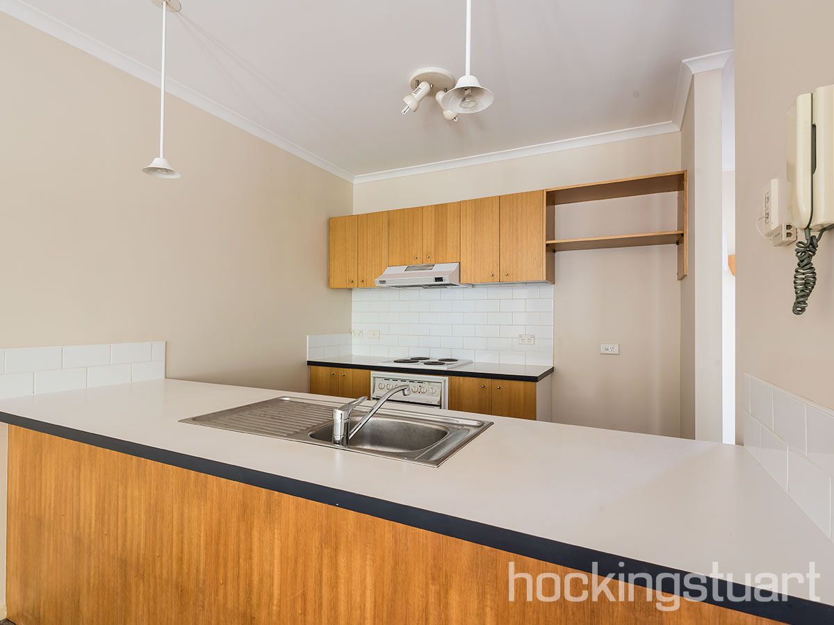 21/30 Miles Street, Southbank VIC 3006, Image 1