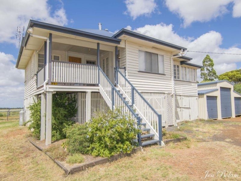 11 Sandalwood Avenue South, Dalby QLD 4405, Image 0