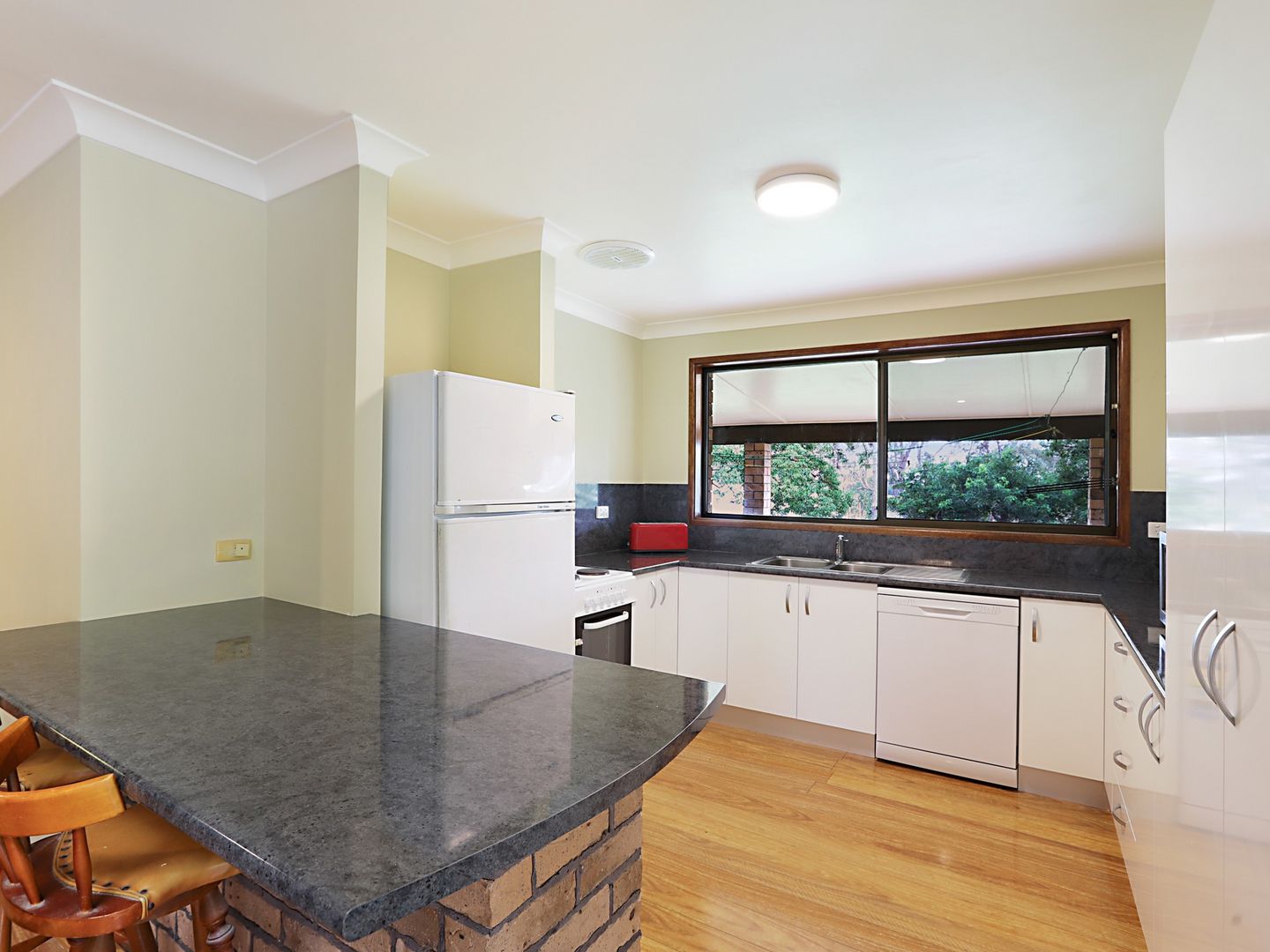 16 Dixon Street, Seaham NSW 2324, Image 1