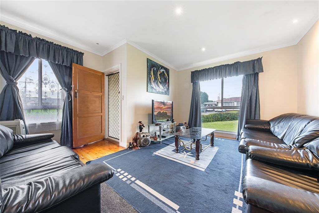 73 Eagle Parade, Norlane VIC 3214, Image 2