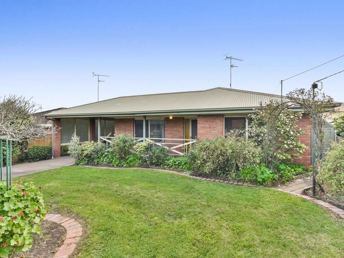 19 Bullimah Avenue, Clifton Springs VIC 3222, Image 1