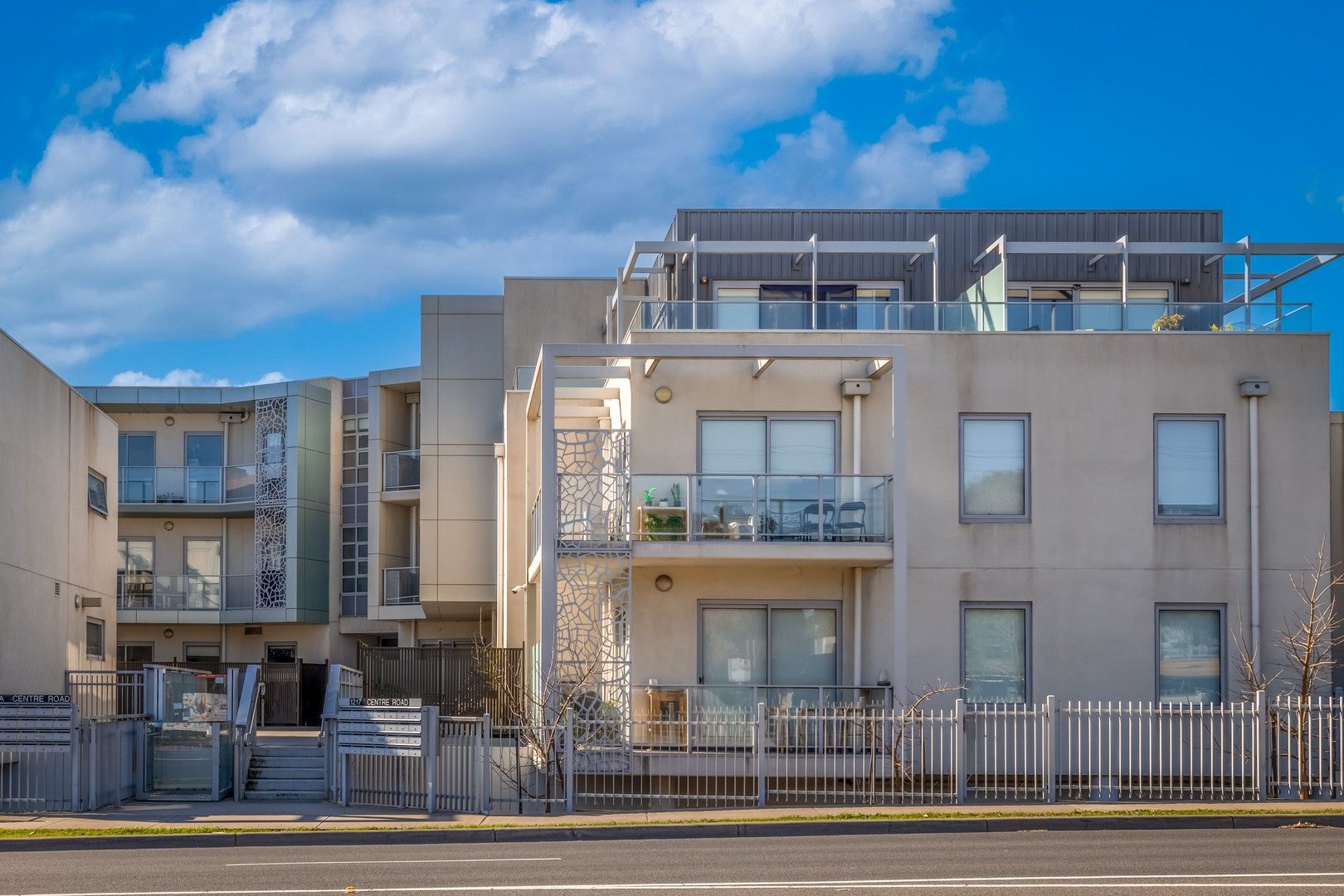 2 bedrooms Apartment / Unit / Flat in 9/1217 Centre Road OAKLEIGH SOUTH VIC, 3167