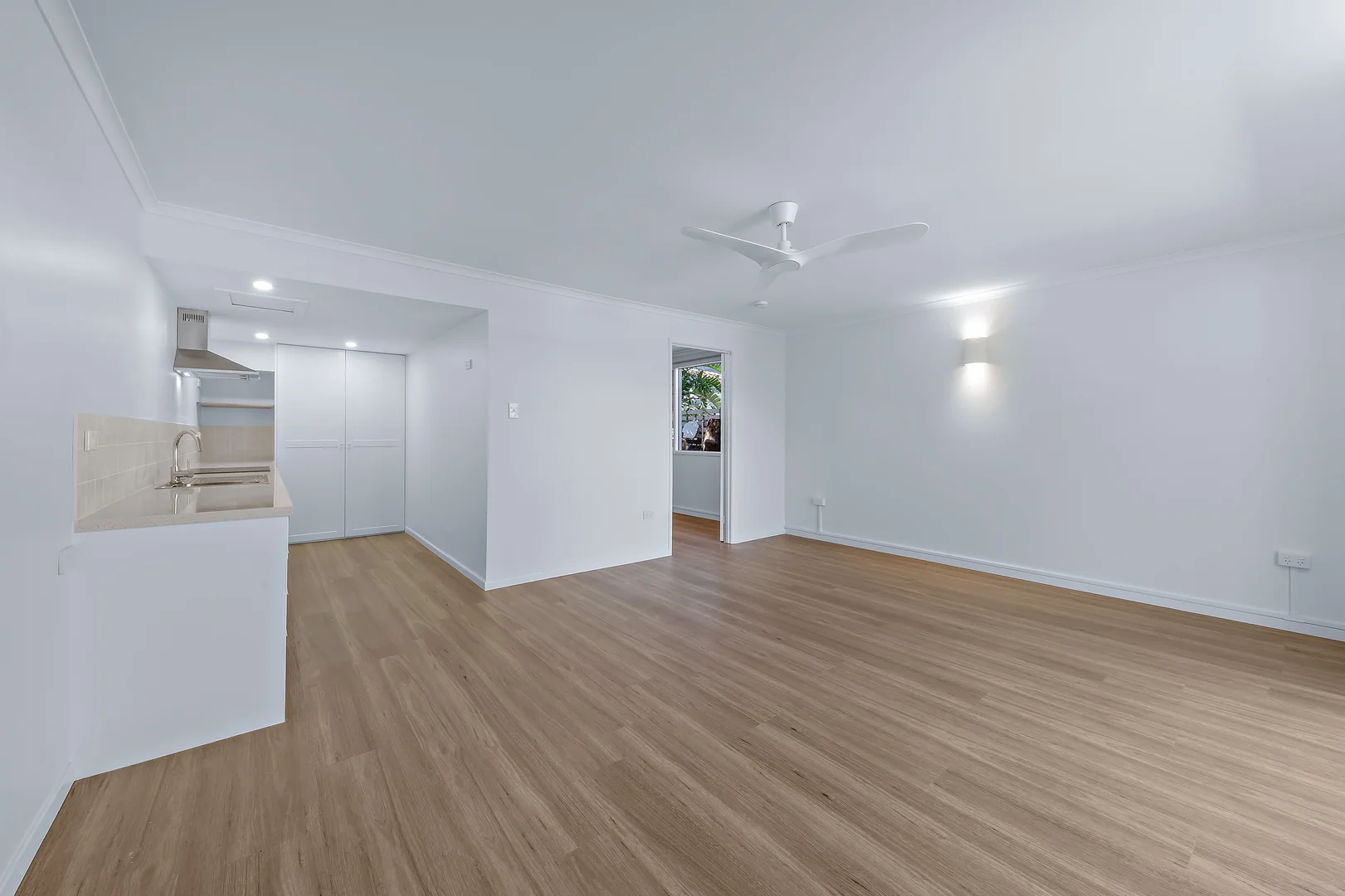 Additional image 6 of 1/5-7 Simmons Street, Airlie Beach QLD 4802