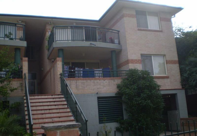 2 bedrooms House in O'Neill Street GUILDFORD NSW, 2161