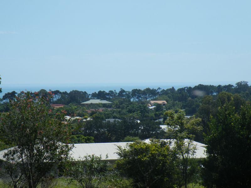 22 Azure Court, DUNDOWRAN BEACH QLD 4655, Image 0