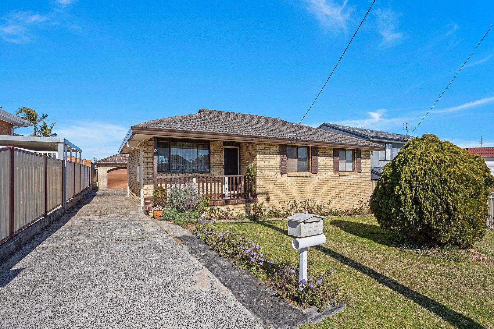 12 Shipton Crescent, Mount Warrigal NSW 2528, Image 0