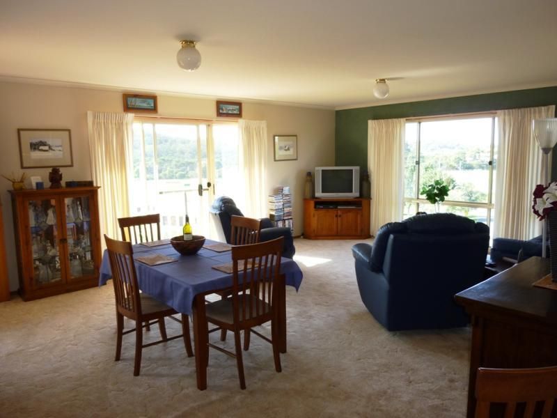 Unit 1/13 Berrambool Drive, MERIMBULA NSW 2548, Image 2