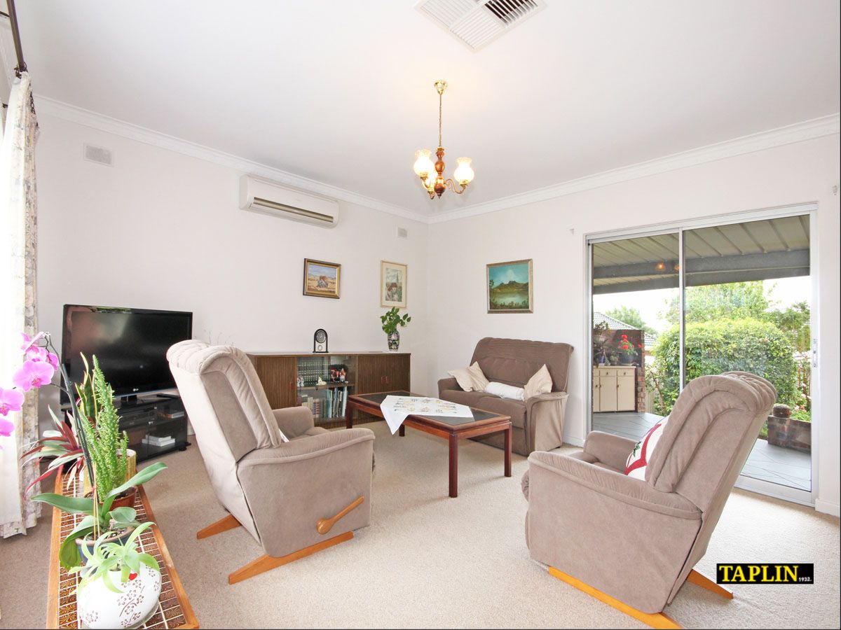 1 Glen Street, Seacombe Heights SA 5047, Image 2