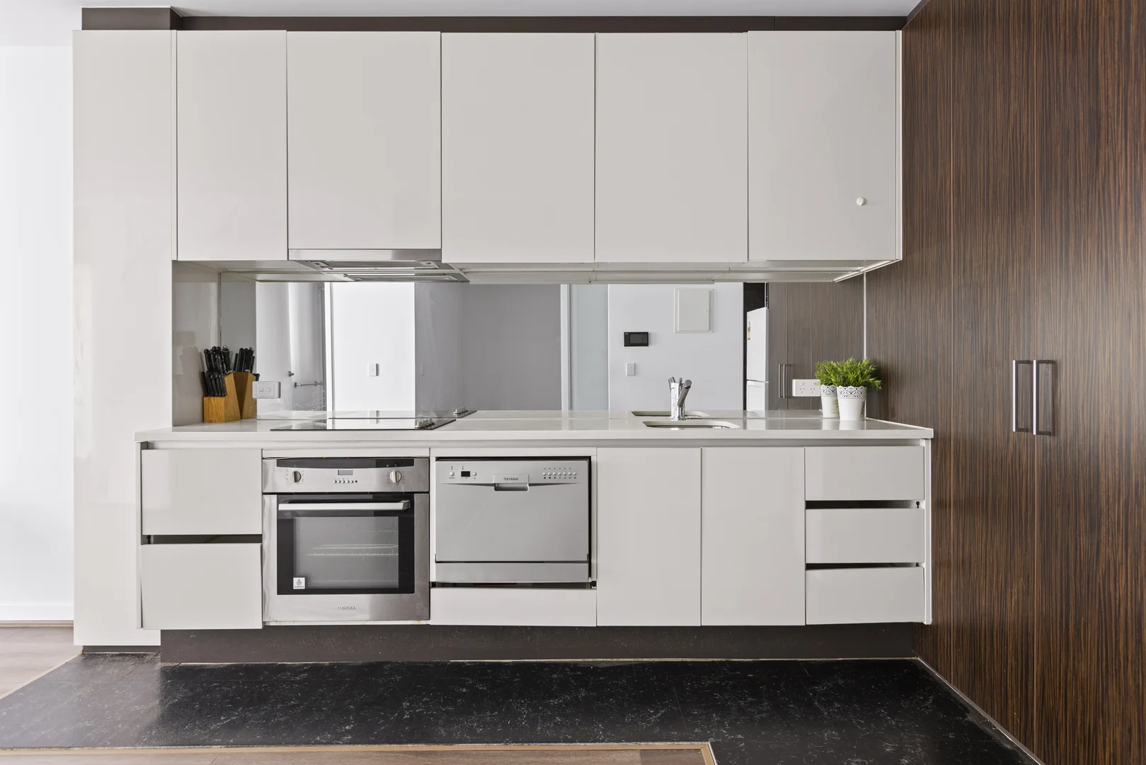 Additional image 2 of 1401/639 Lonsdale Street, Melbourne VIC 3000