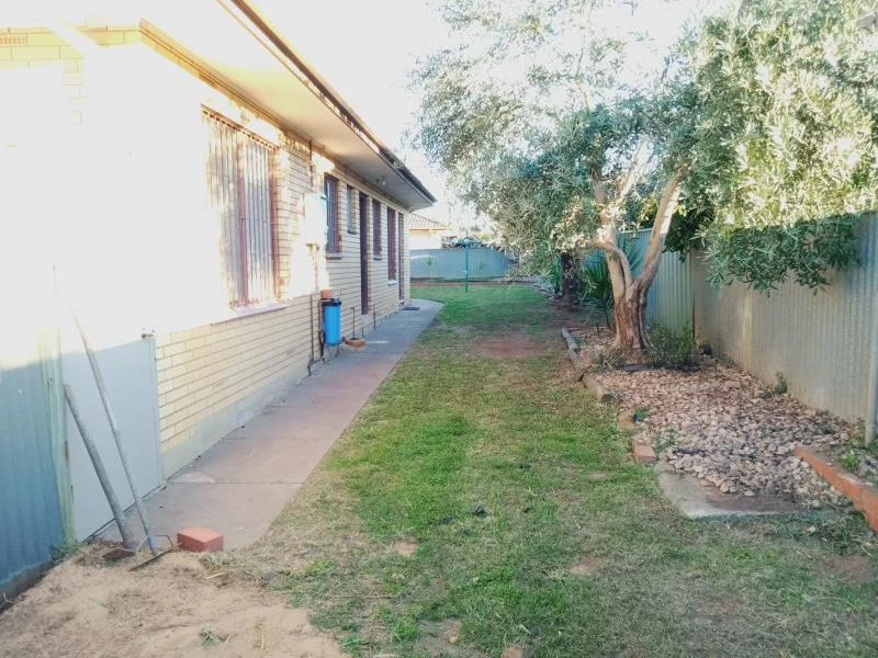 Additional image 9 of 98 Flockhart Avenue, Valley View SA 5093