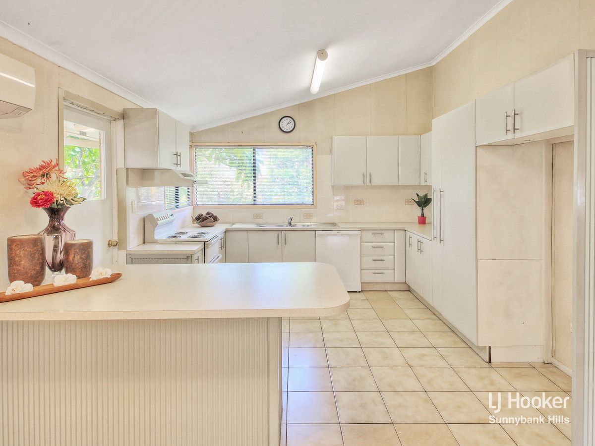 11 Nagle Street, Upper Mount Gravatt QLD 4122, Image 1