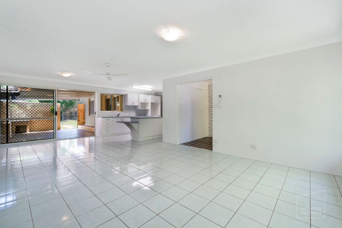 1 Kevdon Street, Golden Beach QLD 4551, Image 2