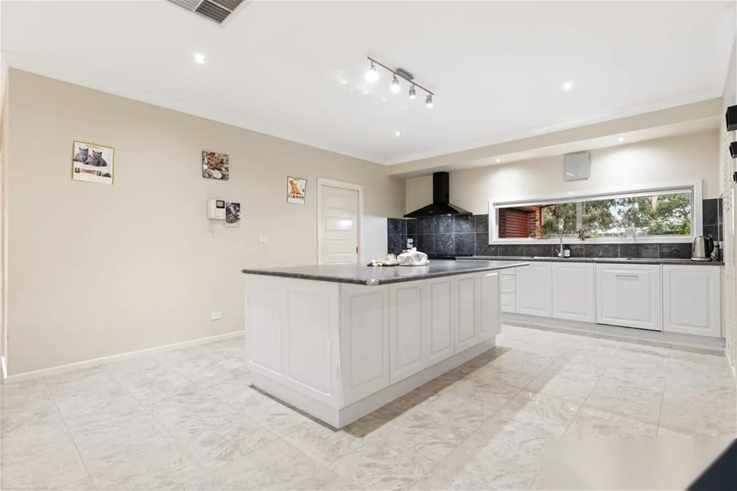 Additional image 5 of 64 Henry St, Melton VIC 3337