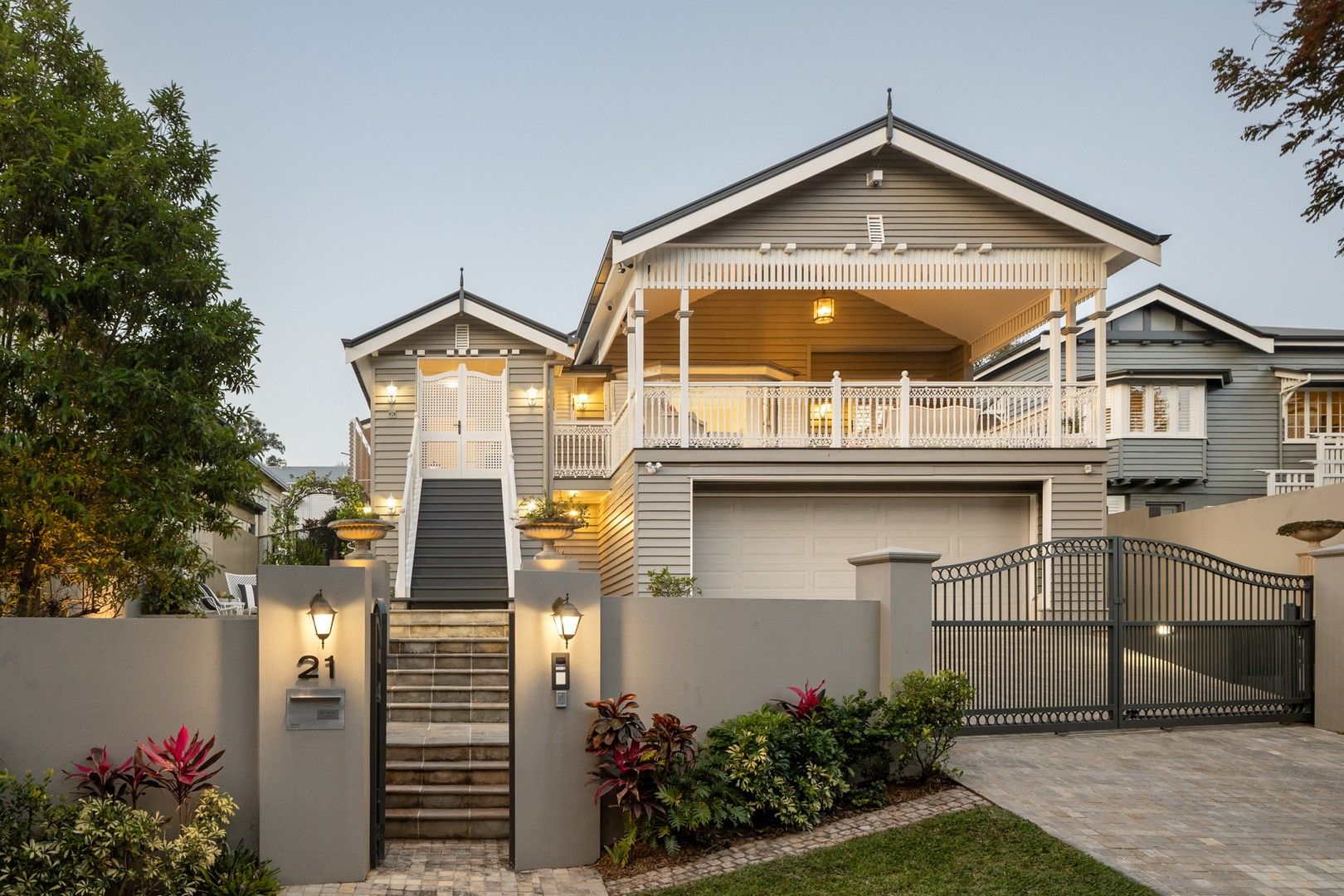 5 bedrooms House in 21 Warmington Road ASHGROVE QLD, 4060