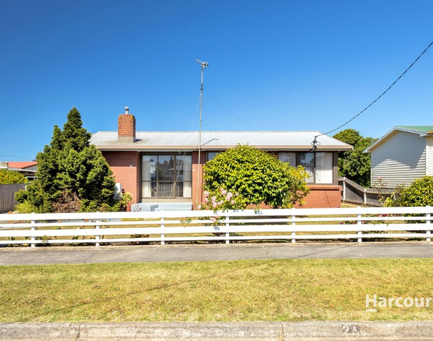 2A Lewis Street, Somerset TAS 7322