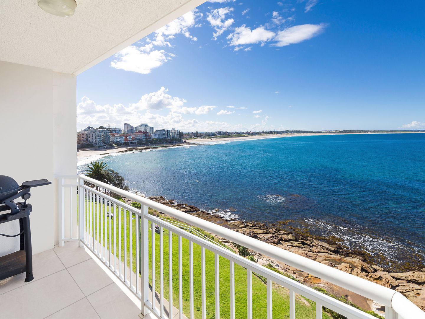 302/4 Boorima Place, Cronulla NSW 2230, Image 2