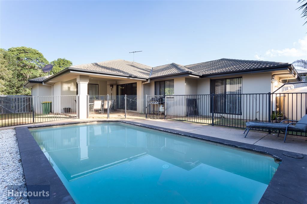 25 Sunningdale Drive, Redland Bay QLD 4165, Image 1