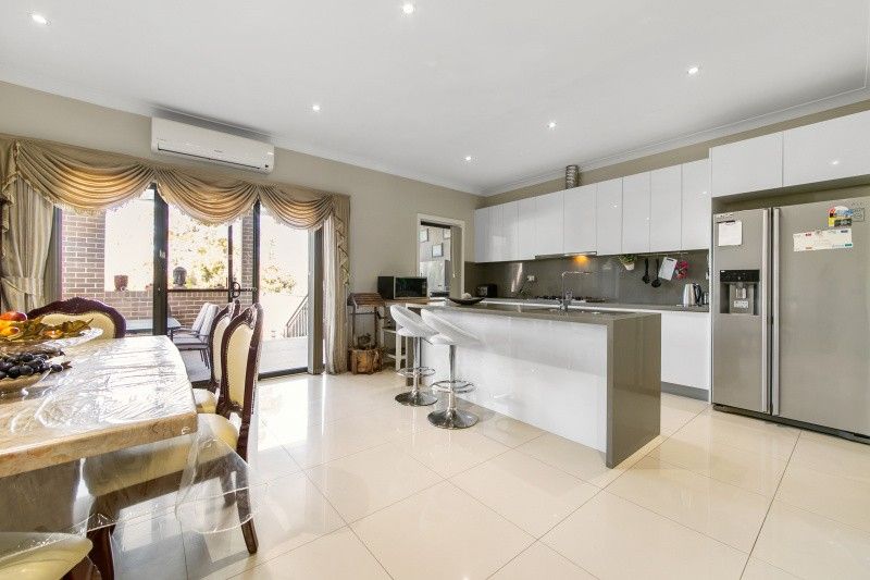 30 Hampden Road, Wentworthville NSW 2145, Image 2