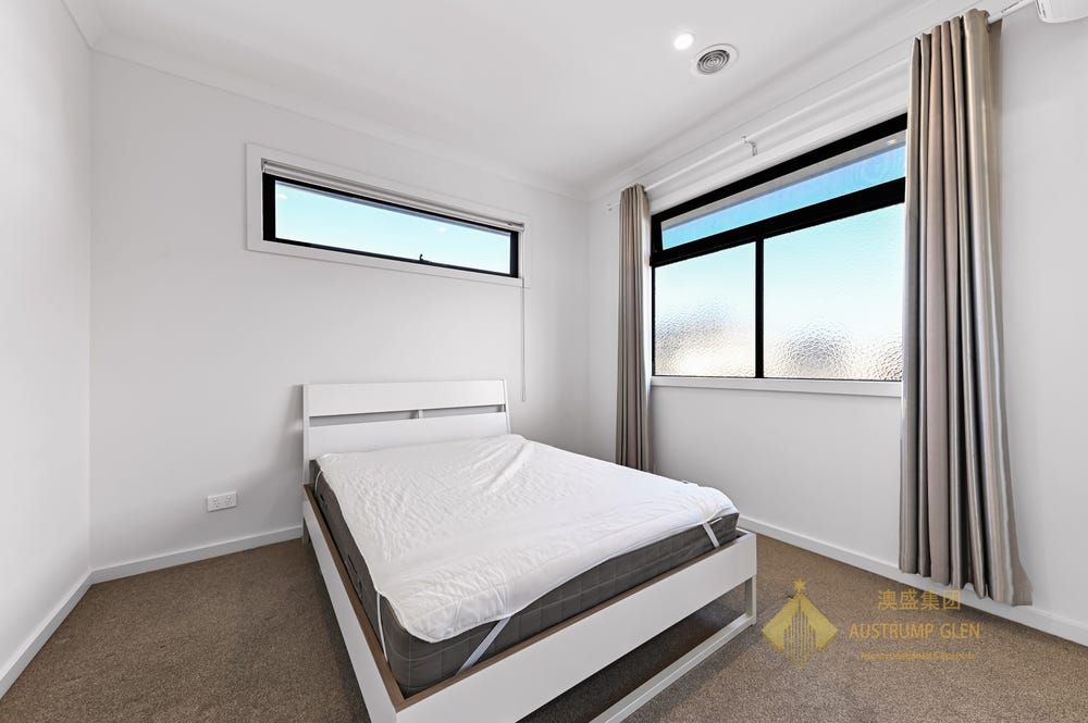 2/17 Keogh Street, Burwood VIC 3125, Image 2