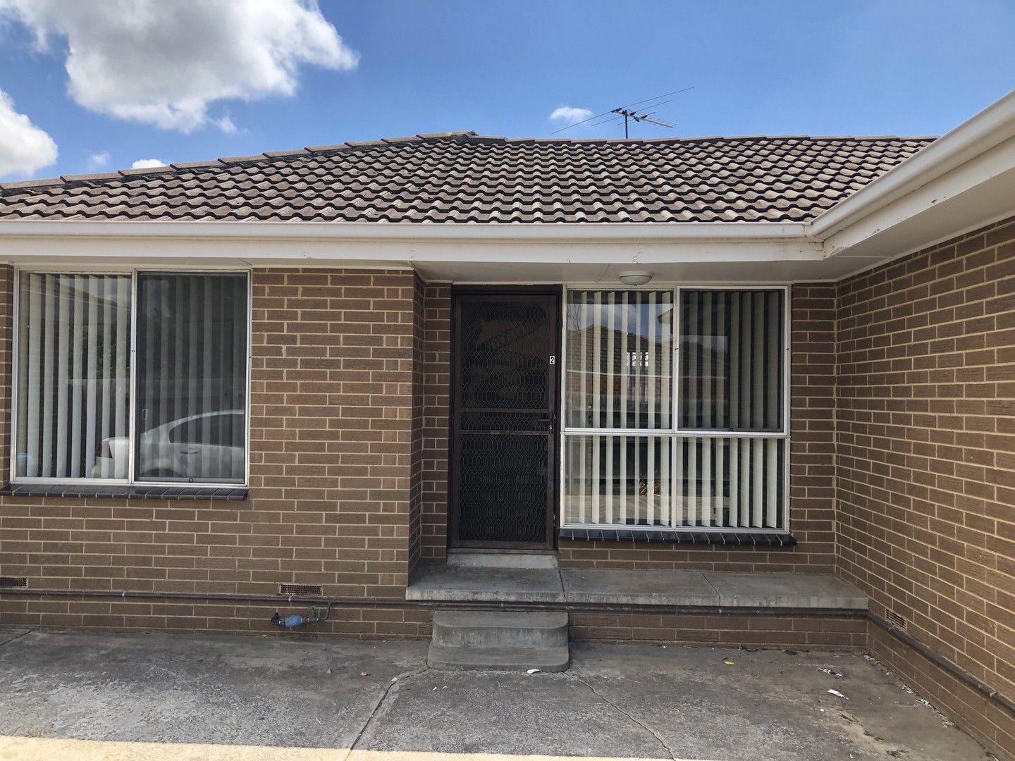 2 bedrooms Apartment / Unit / Flat in 2/28 Minogue Crescent HOPPERS CROSSING VIC, 3029