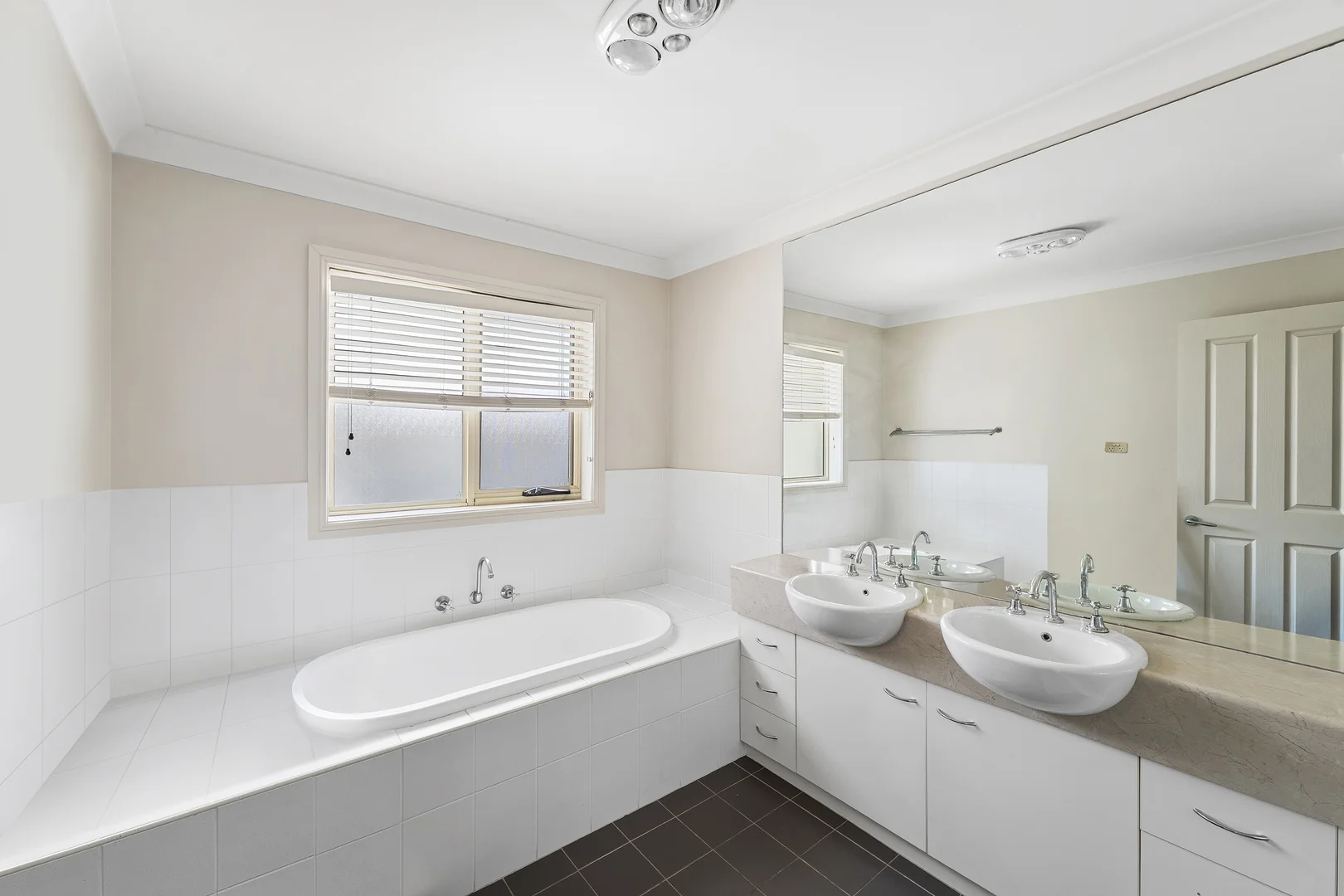 Additional image 7 of 11/19-23 Warrigal st, Blackwall NSW 2256