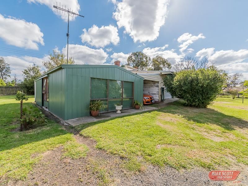 32 MOUNT ARARAT ROAD, Nar Nar Goon VIC 3812, Image 2