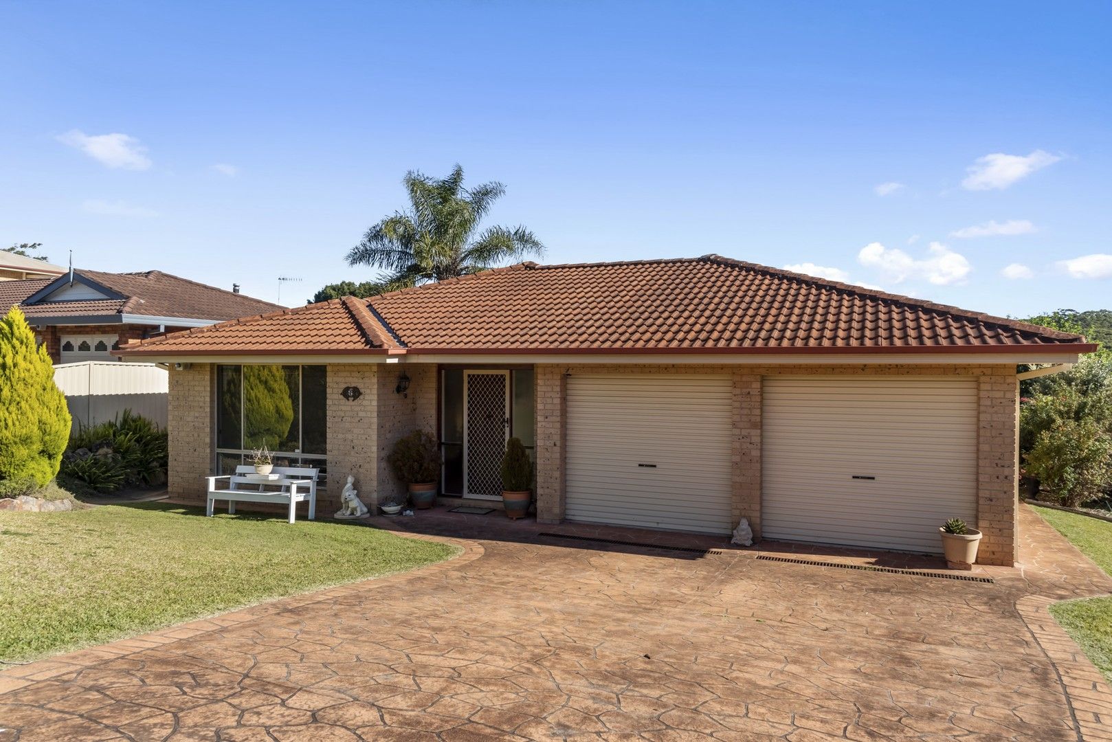 5 Clifford Close, Mollymook NSW 2539, Image 0