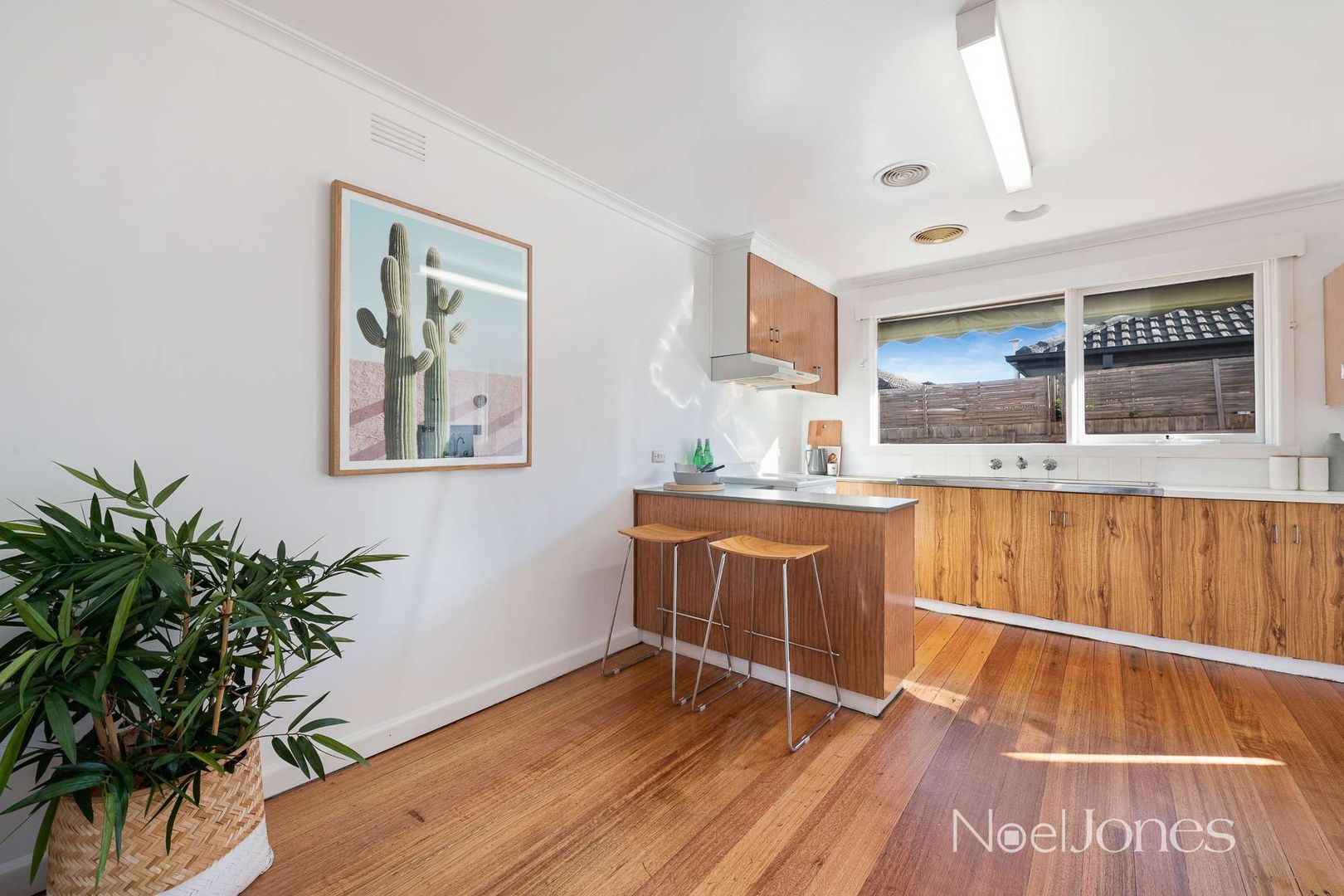 2/7 Clifton Road, Hawthorn East VIC 3123, Image 2