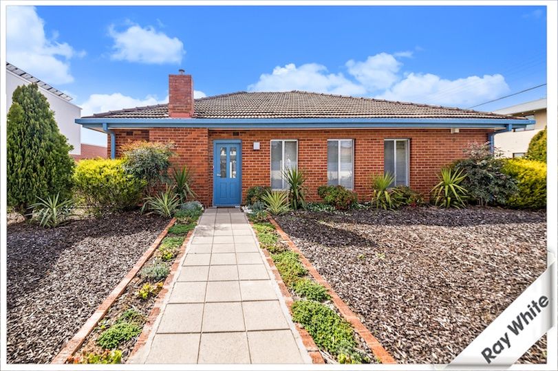 9 Lindsay Street, Griffith ACT 2603, Image 2