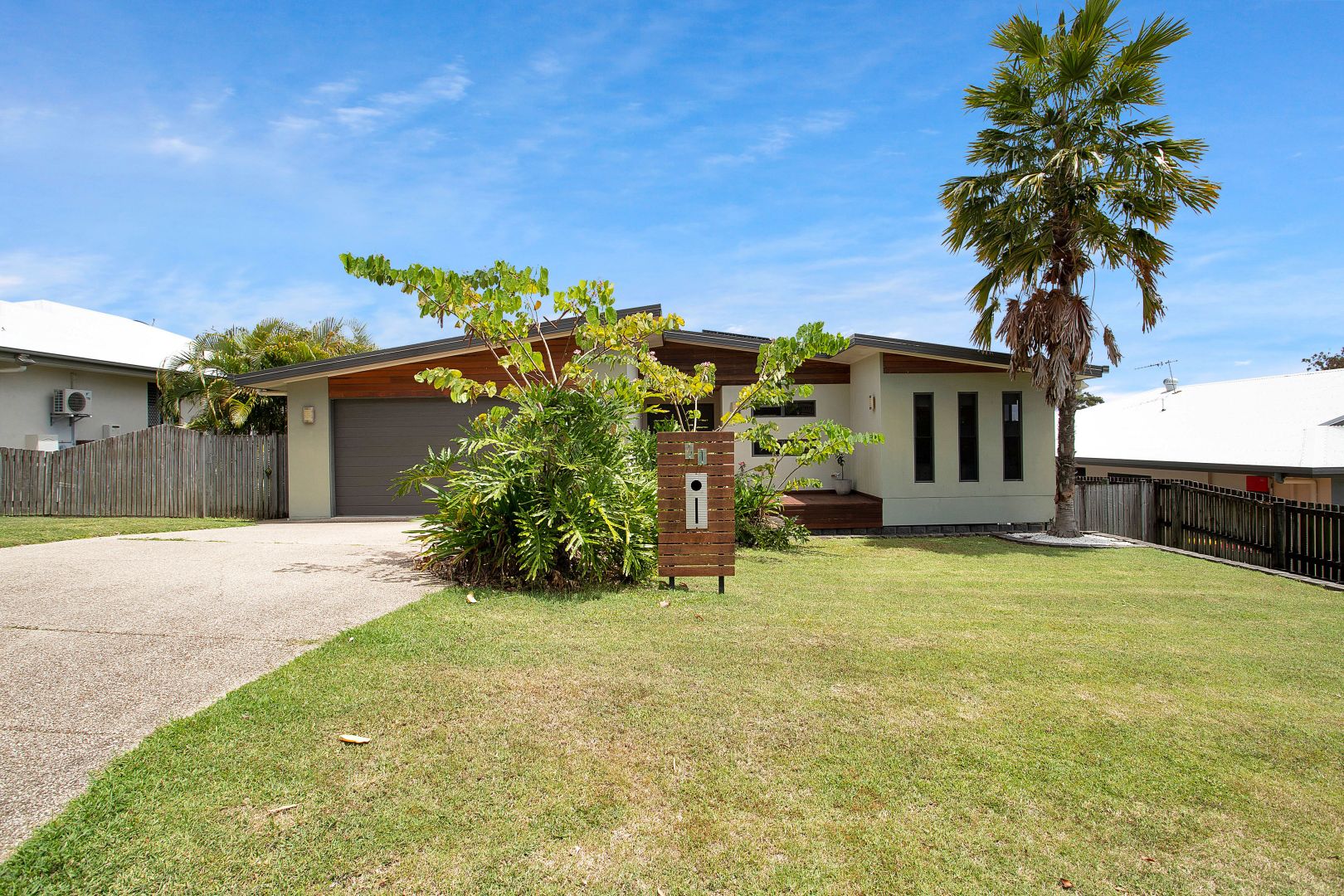 61 Manning Street, Rural View QLD 4740, Image 1