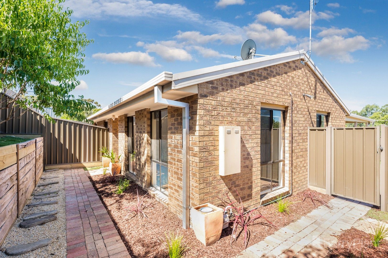 4 Coolbunna Close, Golden Square VIC 3555 House For Rent Domain