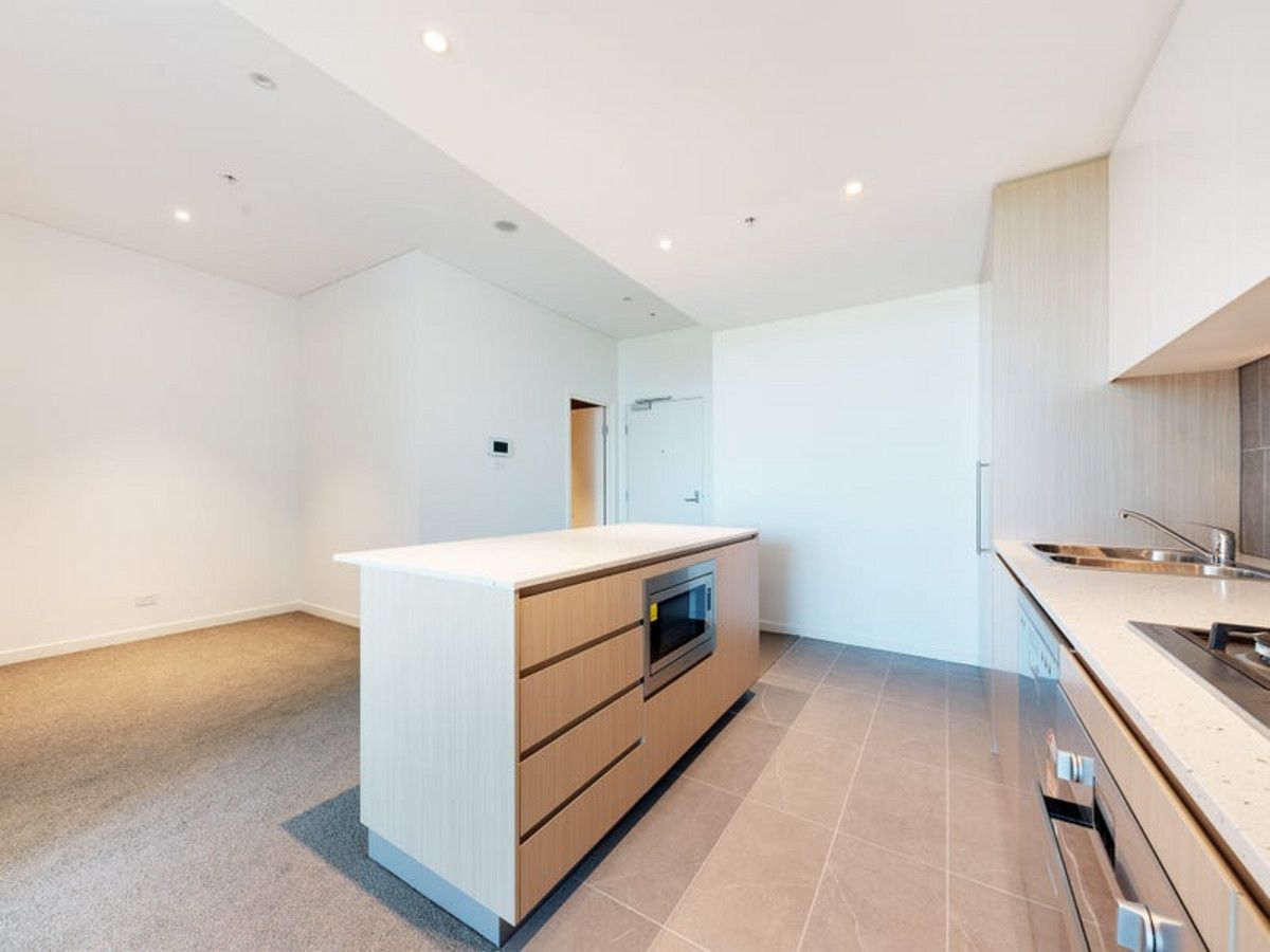 2 bedrooms Apartment / Unit / Flat in M01/17 Wentworth Place WENTWORTH POINT NSW, 2127