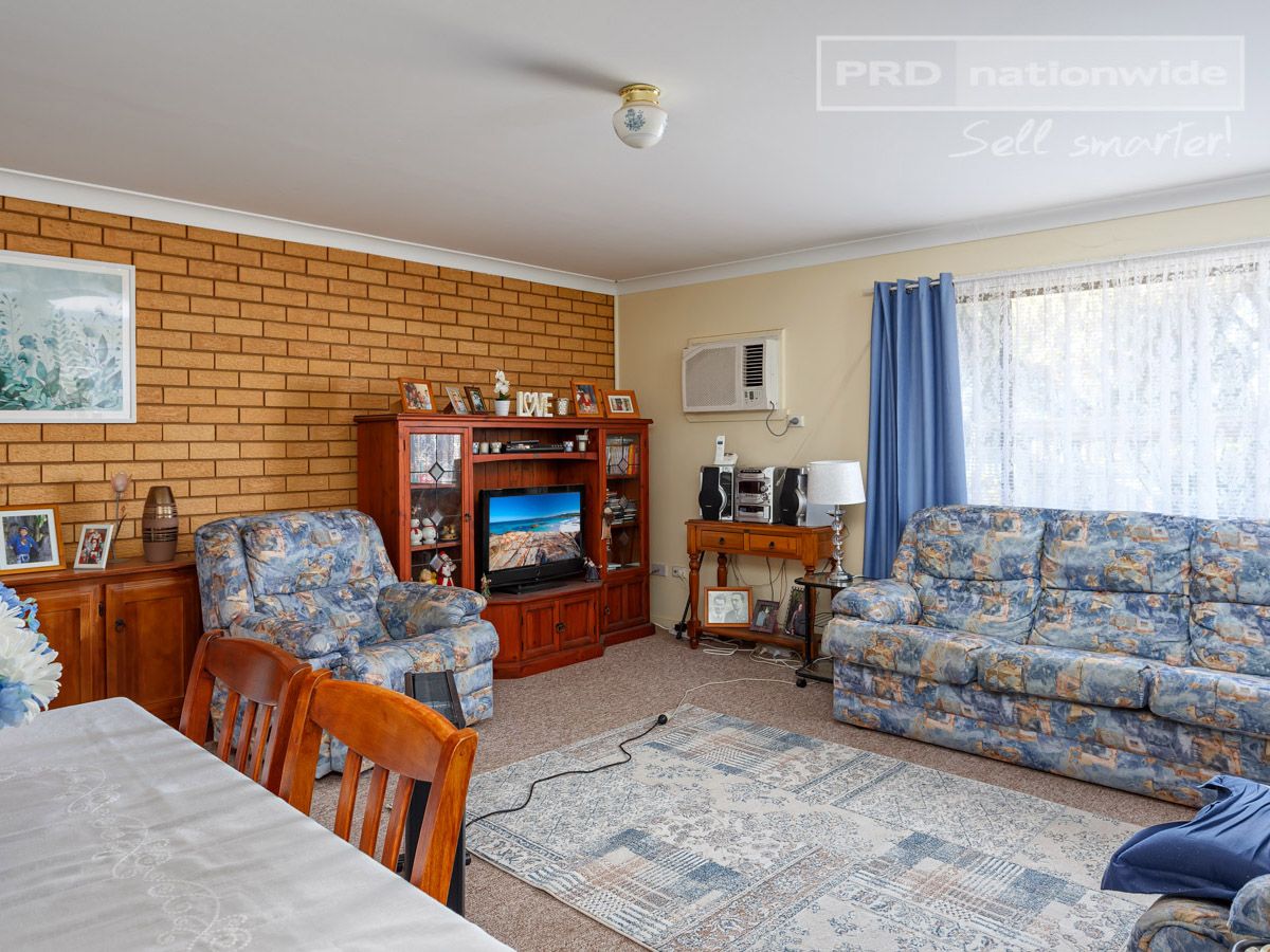 2/46-48 Walana Crescent, Kooringal NSW 2650, Image 1