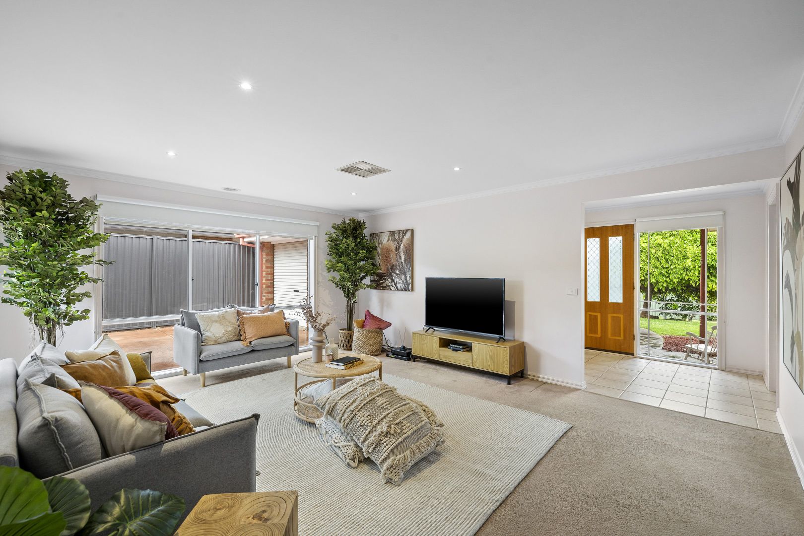 20 Constance Close, Lysterfield VIC 3156, Image 2