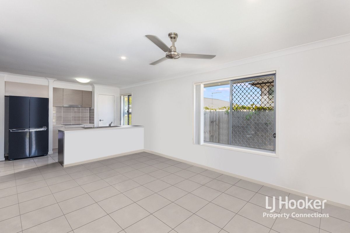 16 Leigh Crescent, Dakabin QLD 4503, Image 2