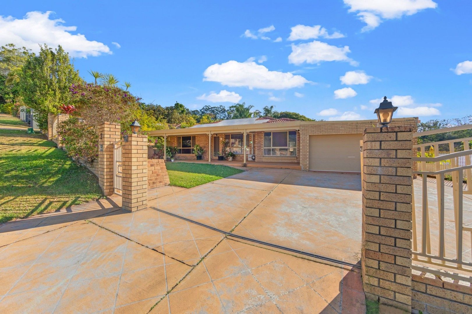 3 Robinson Place, Currumbin Waters QLD 4223, Image 0