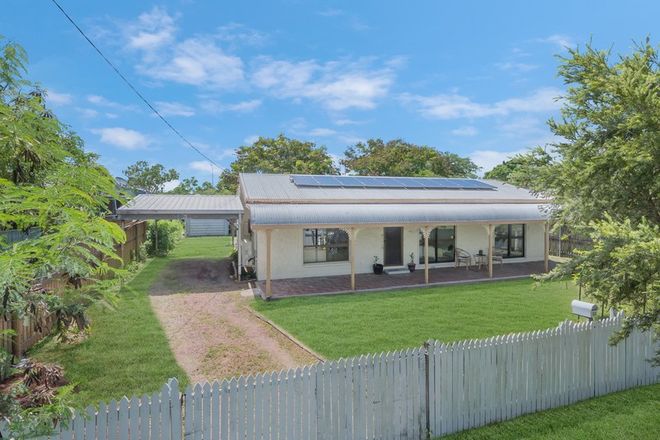 Picture of 33 Pepperwood Street, DEERAGUN QLD 4818