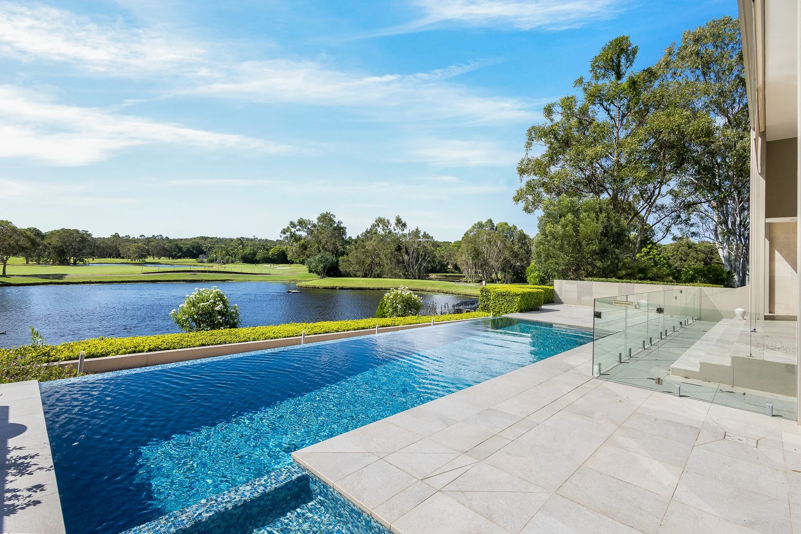 520/61 Noosa Springs Drive, Noosa Heads QLD 4567