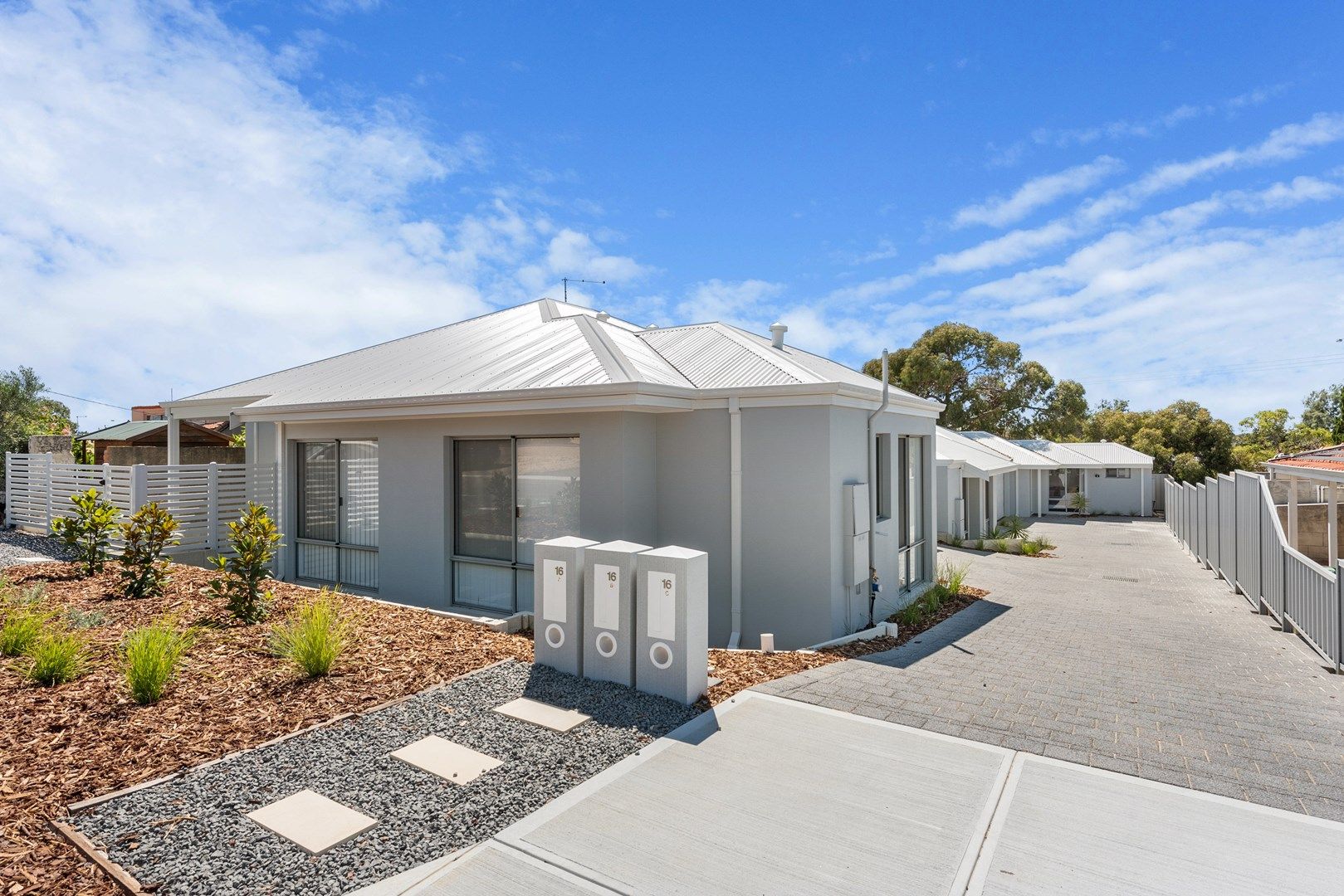 16c Windsor Place, Kallaroo WA 6025, Image 0