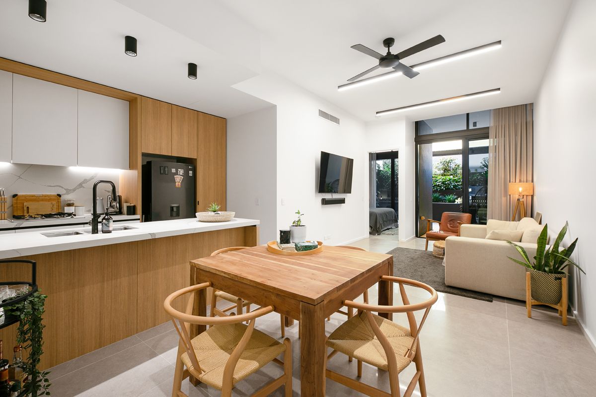 2 bedrooms Apartment / Unit / Flat in 102/31 Wyandra Street TENERIFFE QLD, 4005