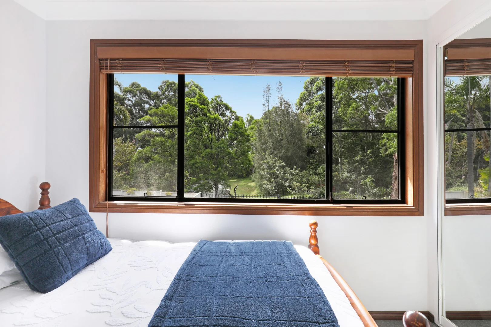 Additional image 11 of 8 Halley Crescent, Woonona NSW 2517