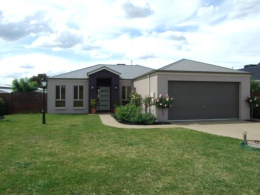 14 Mcnulty Drive, Benalla VIC 3672