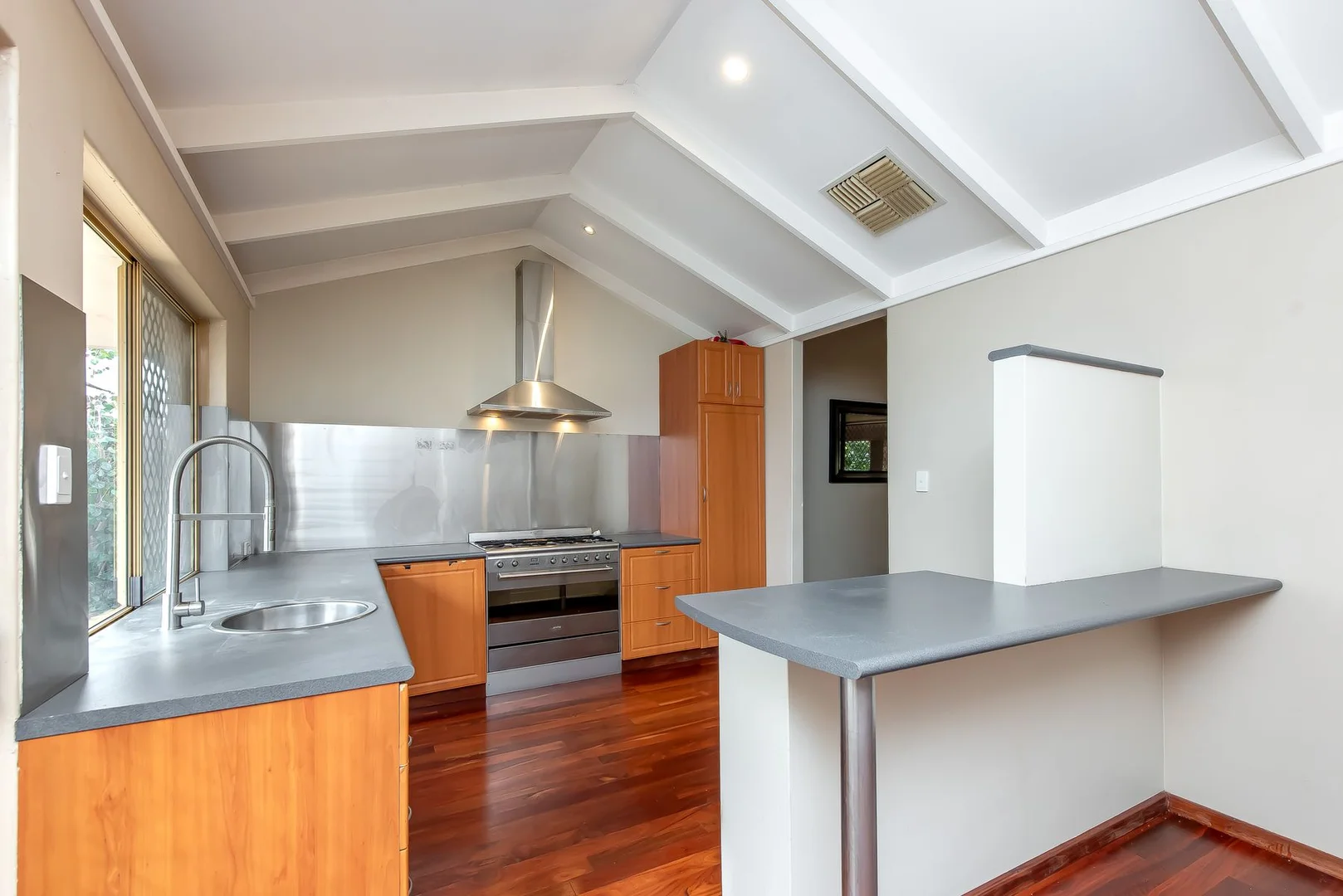 Additional image 8 of 30 Aerolite Way, Beldon WA 6027